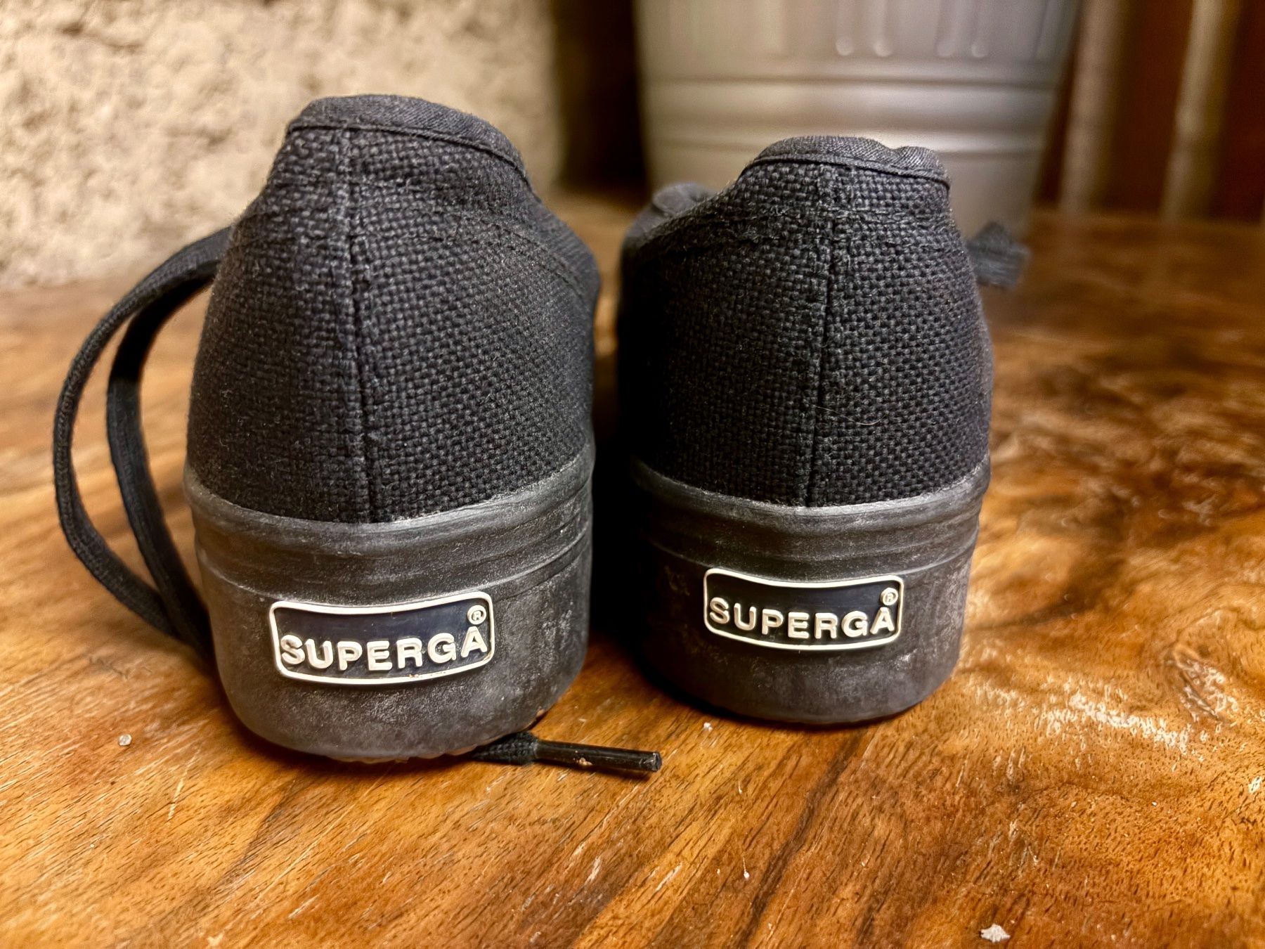 Superga Damenschuhe: Superga schwarz Groesse 37 gebraucht – Gebraucht aus Zürich von mrsjack 3