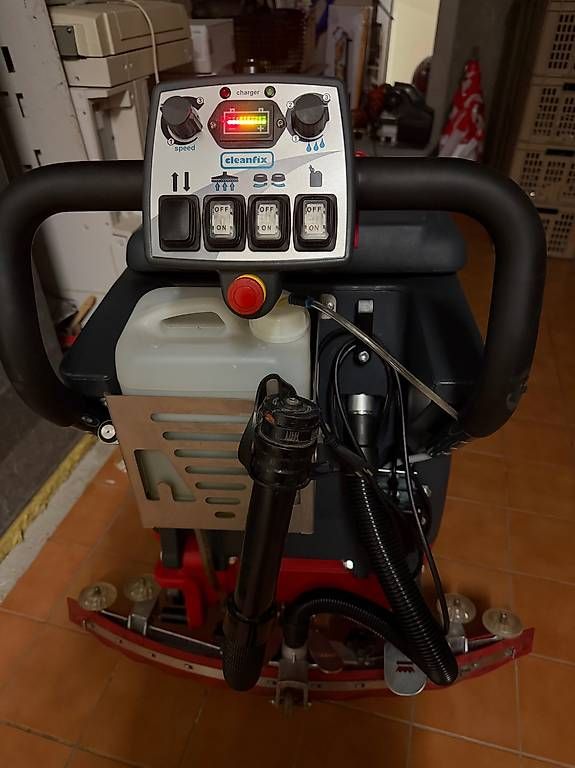 Tutte le macchine: Cleanfix RA605-2 AUTOLAVEUSE – Usato da Remaufens venduto da Inaro21 3