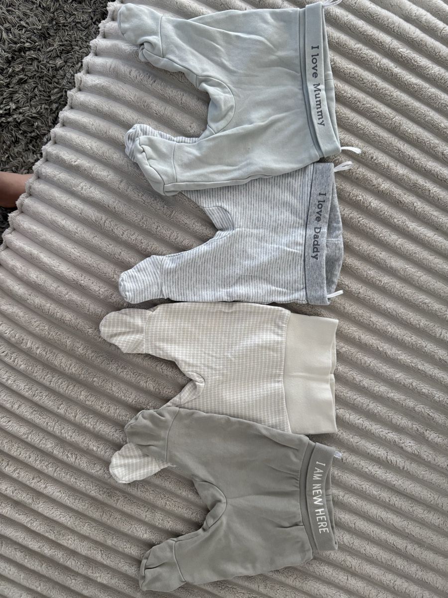 C&A Lotti di vestiti: Hose mit Fuss gr 50 – Usato da Sirnach venduto da kla_w6cl