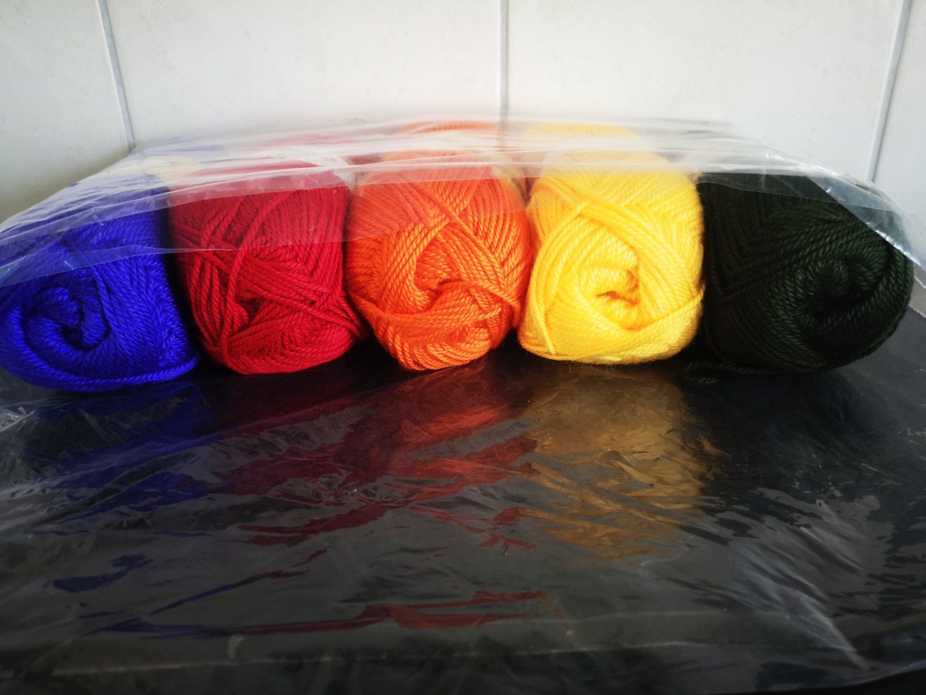 Lana: 5x100g  garn (100%acrylic) – Nuovo e nell'imballaggio originale da Frenkendorf venduto da DORU1 2