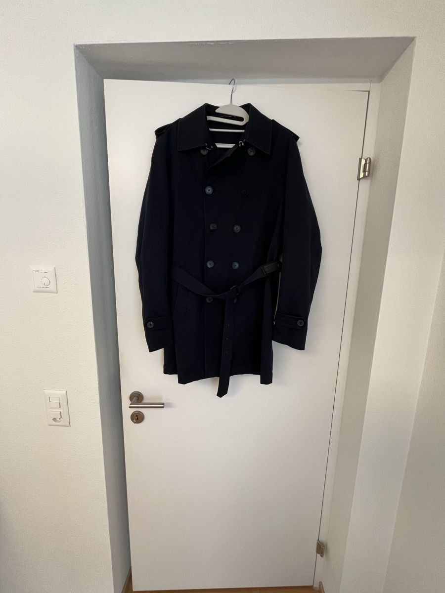 Navyboot Cappotti: Trenchcoat Mantel Dunkelblau Navy Navyboot Gr 50 – Usato da Aarau venduto da ste_bx8b 1