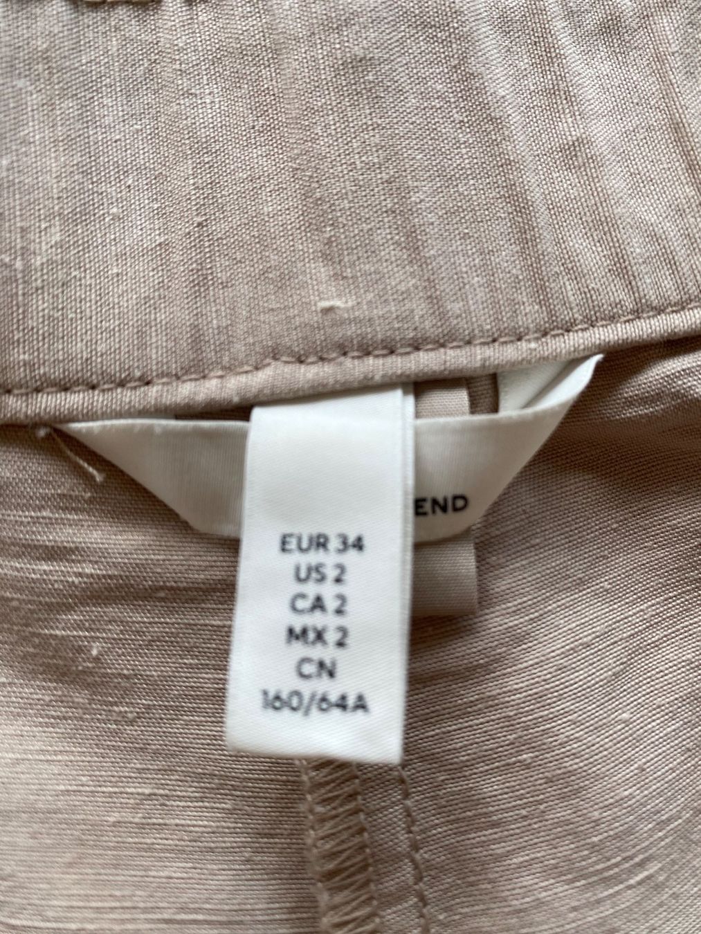 H&M Pantaloni: Shorts, H&M, Gr. 34, Leinen – Nuovo (secondo la descrizione) da Biberstein venduto da Miana2 2