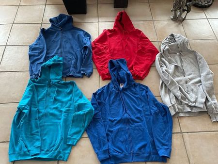 4 Fruit of the Loom Hoodie Sweatshirt Jacke,  L, + 1 no Name