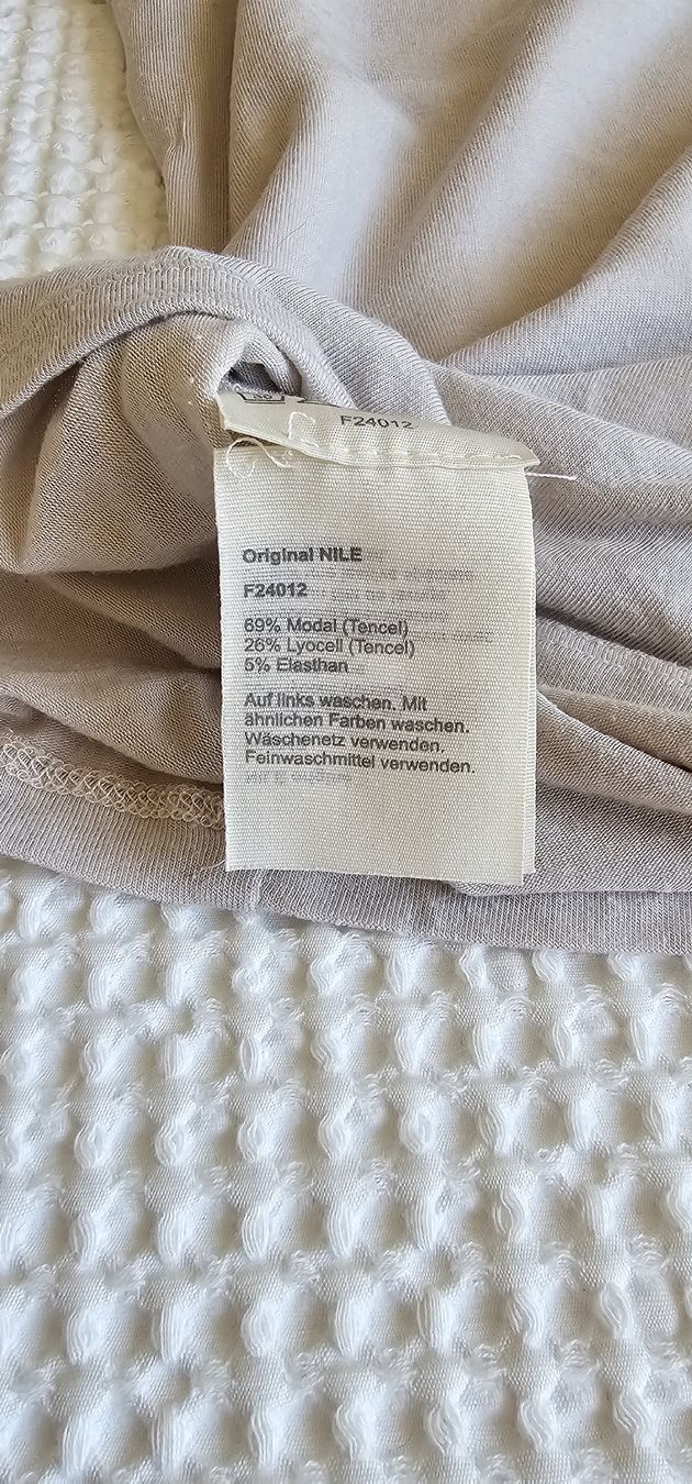 Nile Top: NILE - Spitzentop – Usato da Kollbrunn venduto da Antikmann 5