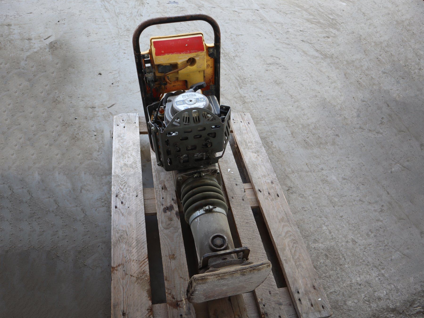 Wacker Neuson Tutte le macchine: Wacker Neuson Rammer BS50-4s, Vibrostampfer – Usato da Hasle LU venduto da Arag08 5