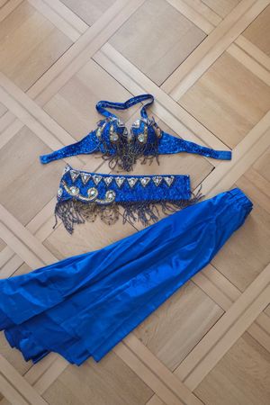 Blaues Bauchtanzkostum (inkl. Jupe)