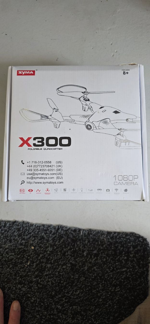 RC Kits de montage: Drohne Syma X300 – Défectueux à Suhr par Design_by_Debi