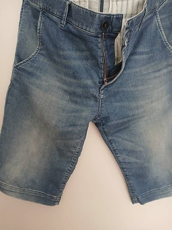 Pantaloni: Kurze Hose Alberto – Usato da Flawil venduto da August023