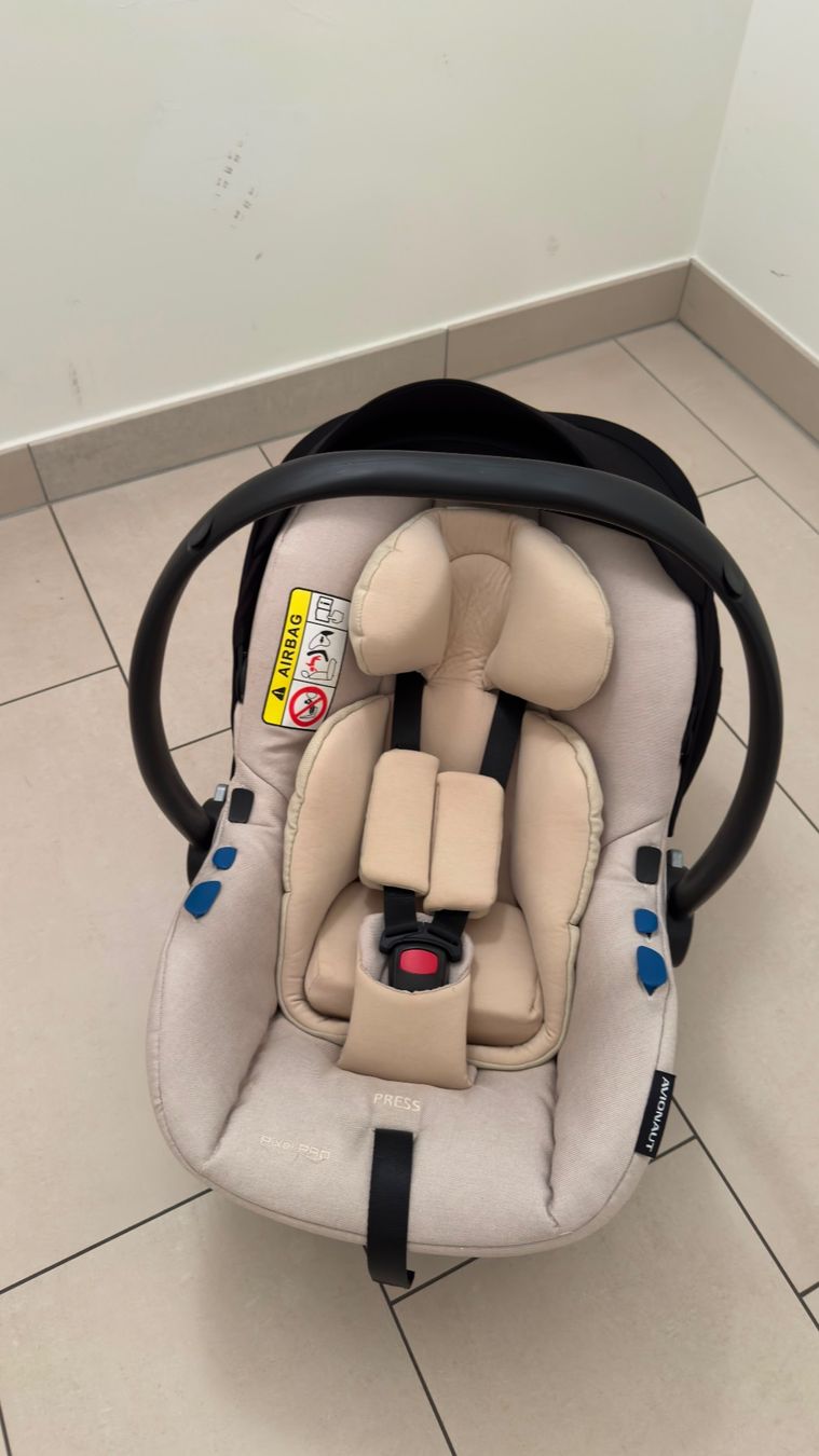 Auto-Kindersitze: Babysitz Avionaut Pixel Pro inkl. Basisstation – Gebraucht aus Uerikon von Kla_Ma 2