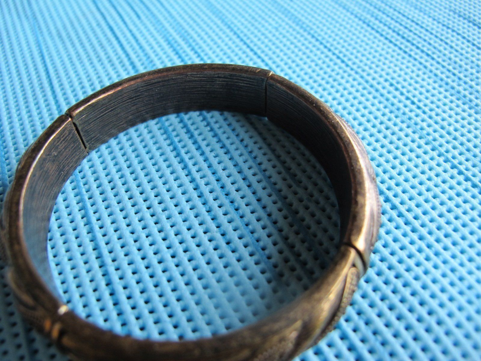 Bracciali & Braccialetti: Alter Armband aus Metall Vintage – Usato da Löhningen venduto da Chimae67 7