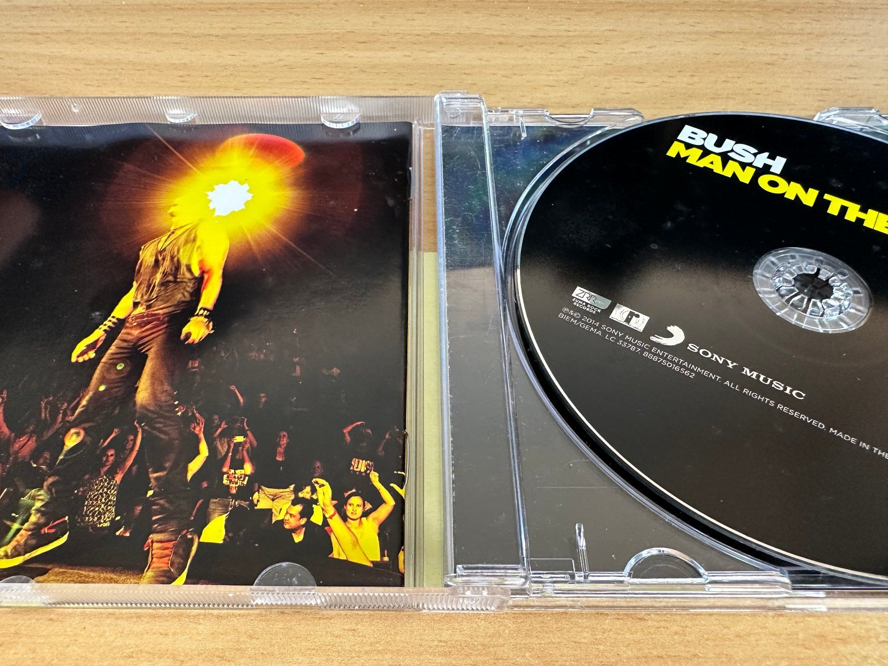 CD: Bush – Man On The Run – Usato da Rikon im Tösstal venduto da Alpenmutz 2