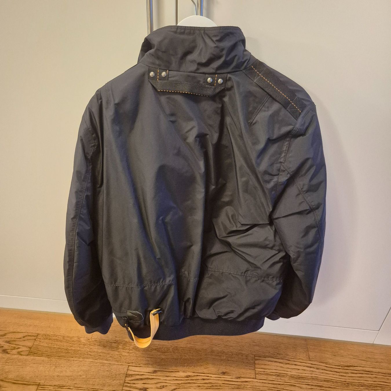 Parajumpers Vestes: Parajumpers Winter Bomberjacke Grösse Large – D'occasion à Worb par StreetChilla 2