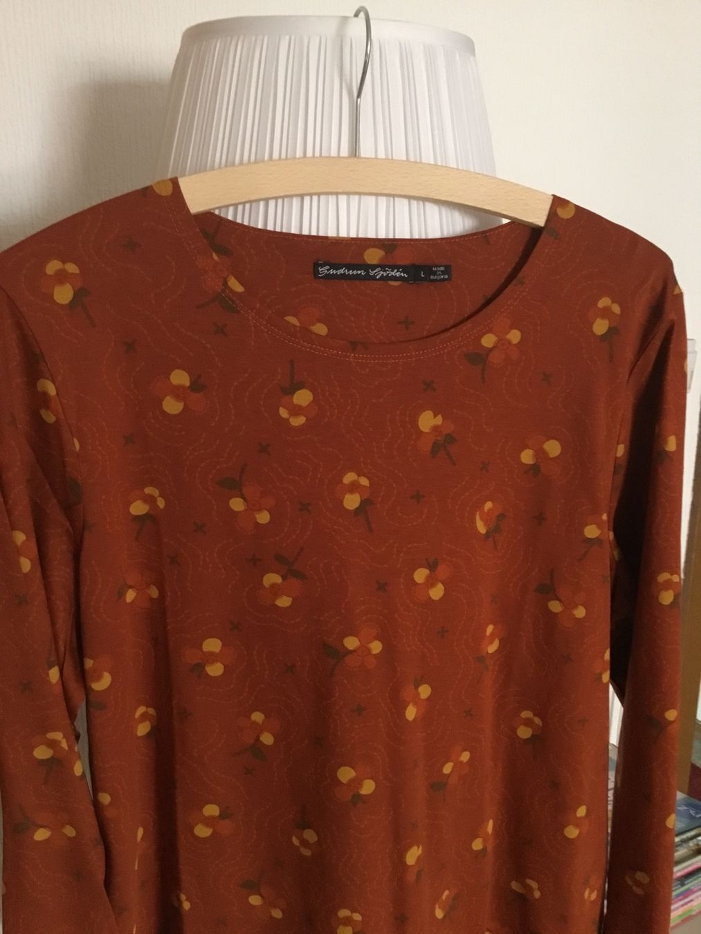 Gudrun Sjöden Maglioni & Felpe: Shirt Gr. L – Nuovo (secondo la descrizione) da Zürich venduto da marmely
