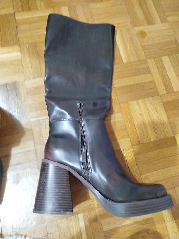 Scarpe da donna: Stivali con tacco rosso/nero – Usato da Chiasso venduto da CarmeloNicotra 2
