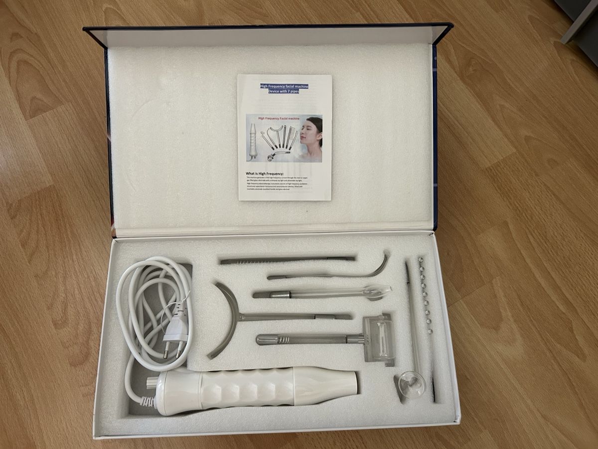 Soins du visage: High Frequenzy Facial Device – D'occasion à Winterthur par goldilox 3