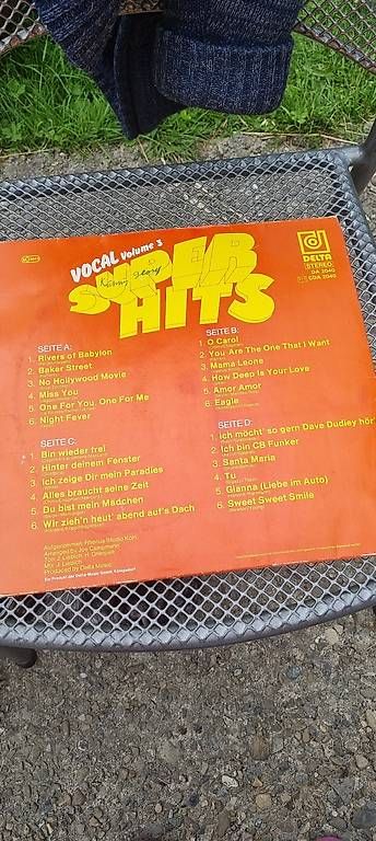 Dischi in vinile: Super Hits Volume 3  Doppel-LP (2 Schallplatten) – Usato da St. Gallen venduto da chr_72ml 1