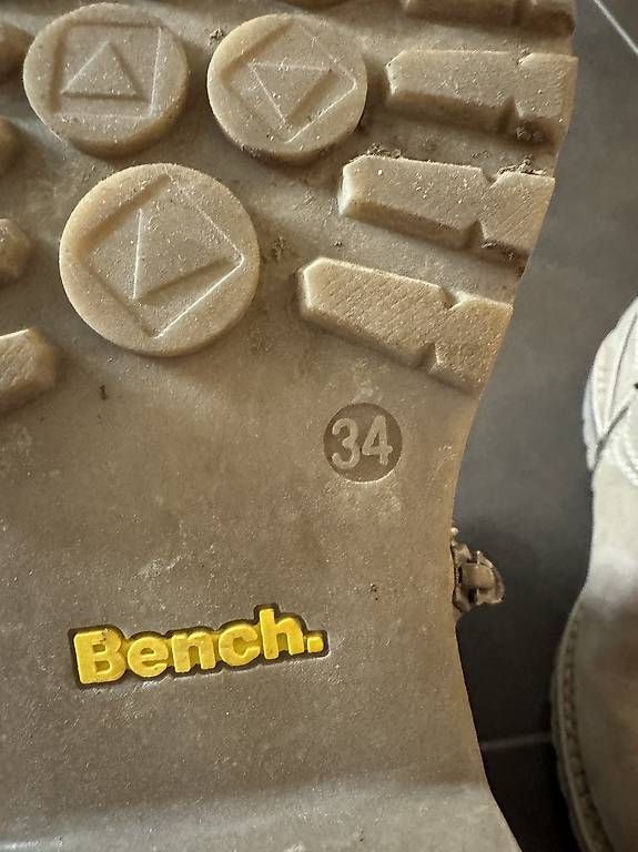 Scarpe per ragazze: Bench Stiefel wie neu Mädchen – Usato da Freienbach venduto da ang_8xxz 2