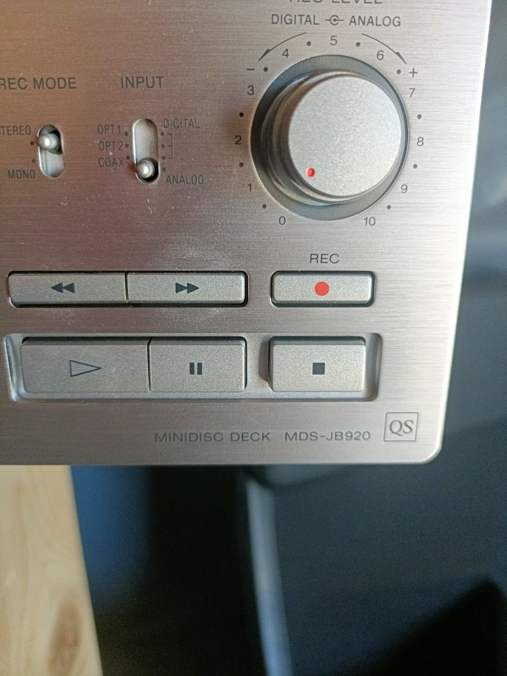 Sony Minidisc: Sony Minidisc Deck MDS-JB920 QS – Usato da Romanshorn venduto da Flohmarkt_Romanshorn 2