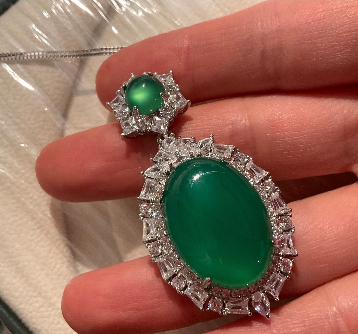 Ketten: Schönes Collier in Silber 925 mit grossem Chrysopras – Neu (gemäss Beschreibung) aus Bern von Steinfieber 3