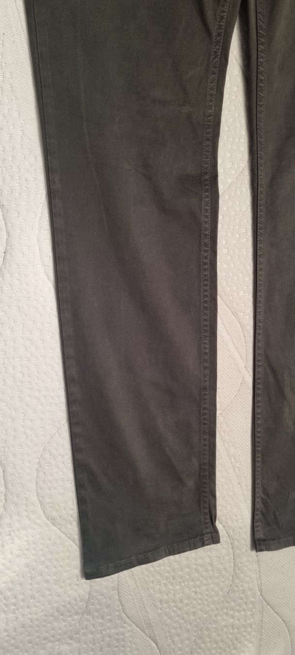 Hugo Boss Hosen: Hugo Boss Chinohose Gr.32/32 – Gebraucht aus Embrach von Valday 1