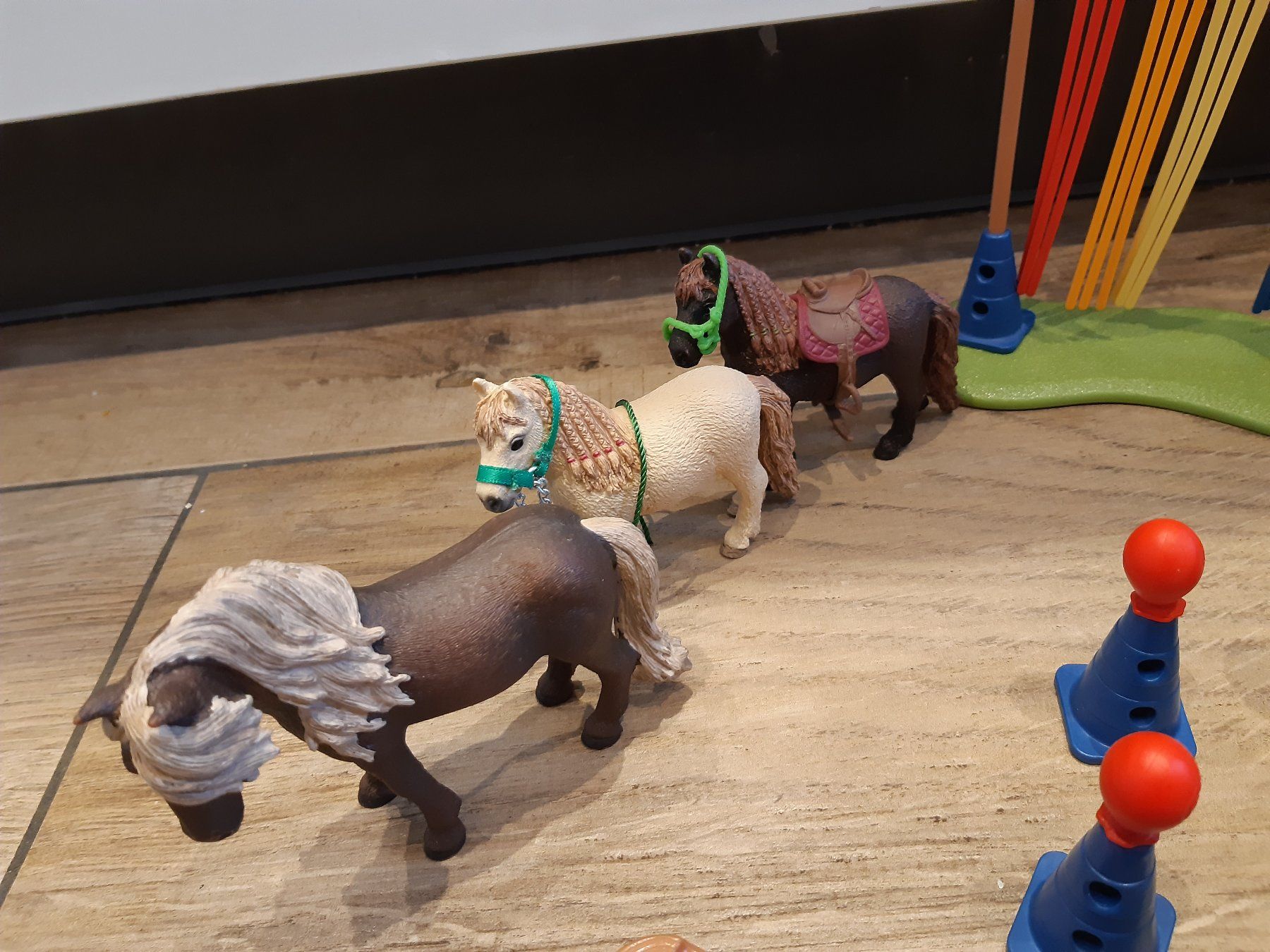 Schleich Giocattoli: Schleich Gymkhana Parcour – Usato da Waldkirch venduto da Parry01 1