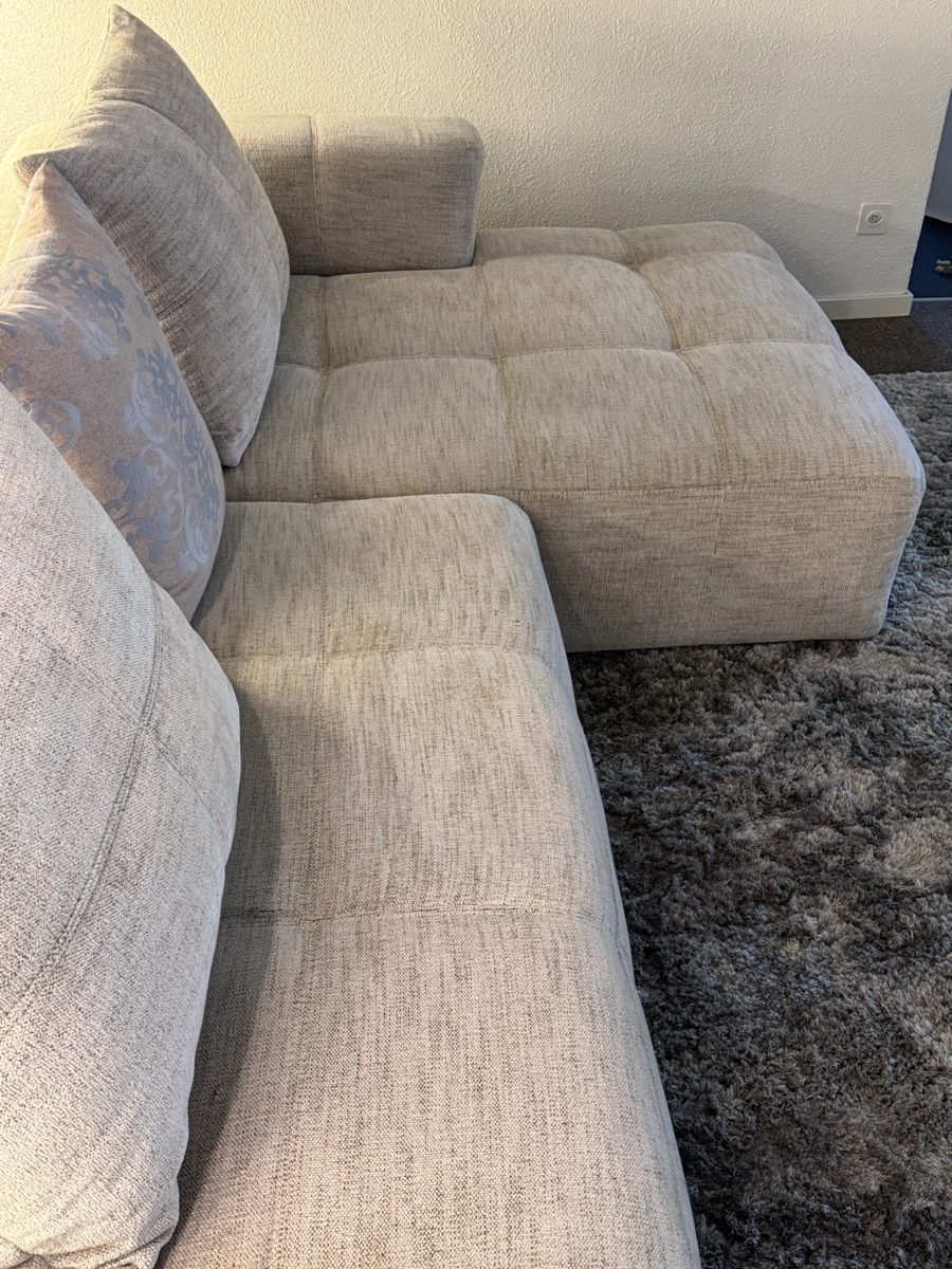 Sofas: Hellgraues Ecksofa mit Schlaffunktion – D'occasion à Fehraltorf par Sofalab.swiss 5