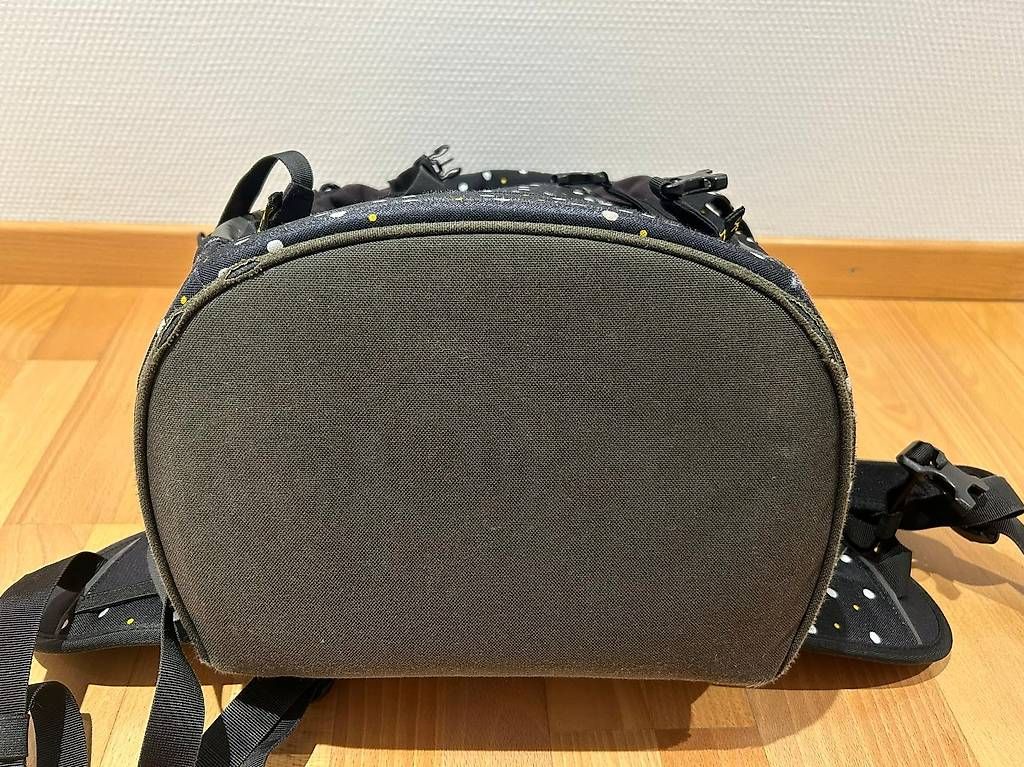 Satch Sacs & sacs à dos: Satch Schulrucksack Lazy Daisy – D'occasion à Waldkirch par Anonymer_Nutzer 3