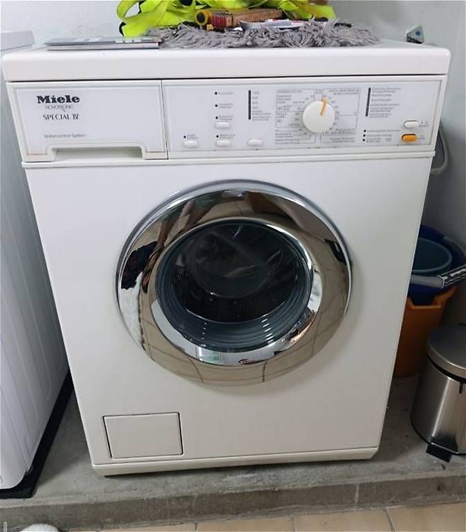 Waschmaschinen: Miele machine à laver. Livraison possible  – Gebraucht aus Monthey von Sws5 3