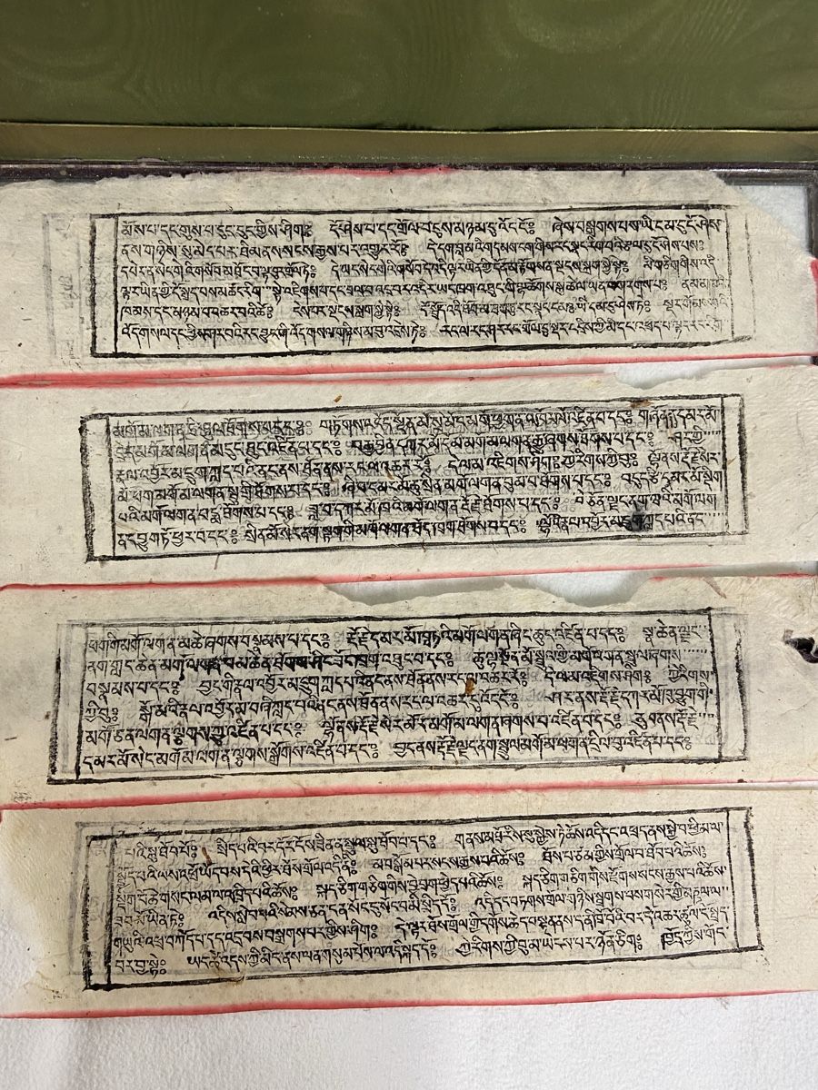 Libri: Antike buddhistische Schrift, gerahmt – Usato da Dietikon venduto da brocki-eyra 3