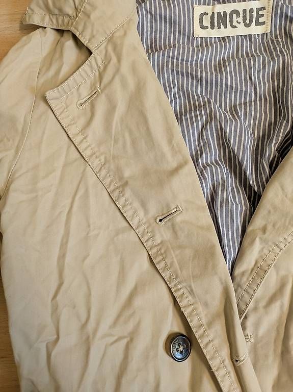 Cappotti: Trenchcoat Jacke Mantel S / M  – Usato da Langnau im Emmental venduto da MartinaZ86
