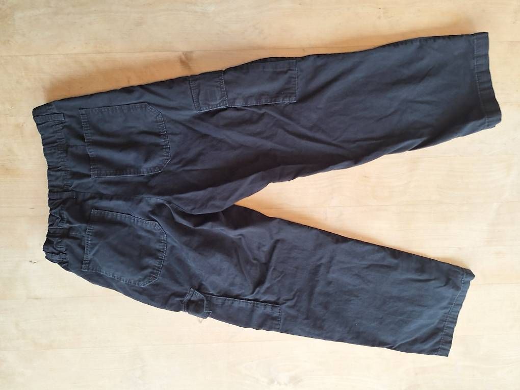 Hosen: Hosen Gr.146 H&M – Gebraucht aus Seewis-Dorf von GAGAGAGSGAGA 1