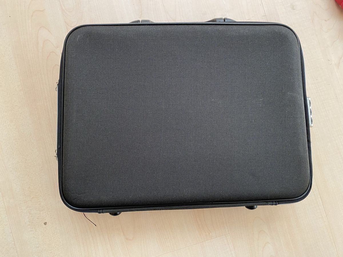 Borse: Schwarze Laptoptasche von Faith – Usato da Buchrain venduto da Sisi83 2