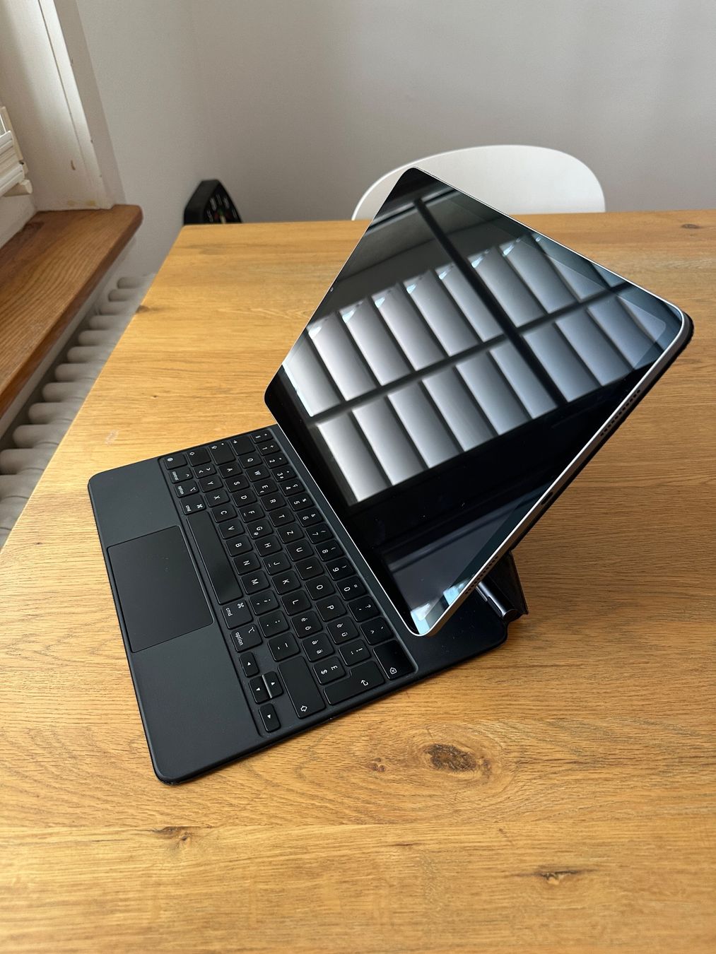 Apple Tablettes PC: iPad Pro 12.9" M1 512GB, mit Magic Keyboard & Apple Pencil 2 – D'occasion à Küsnacht ZH par noah_4463