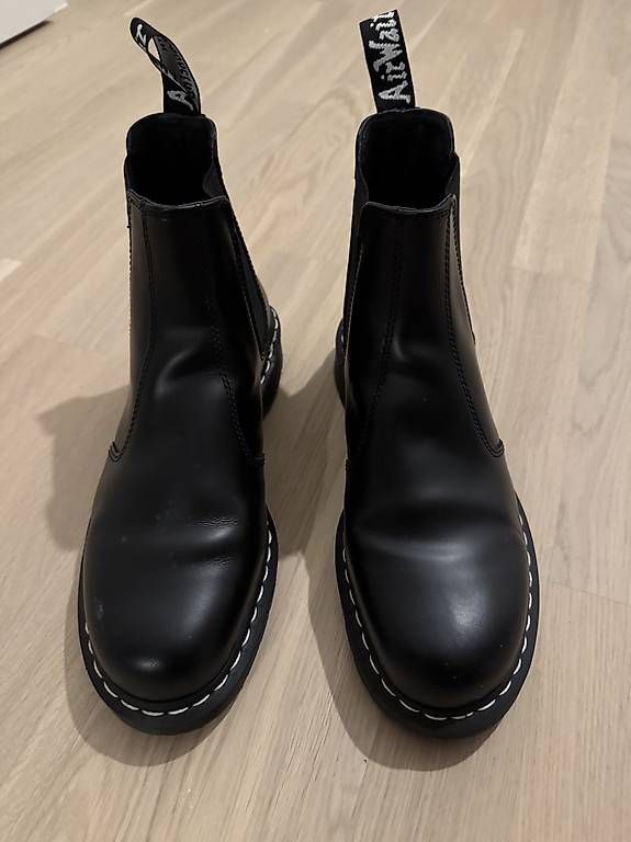 Scarpe da uomo: Chaussures homme taille 43/44 – Usato da Sierre venduto da far_8f9z 3