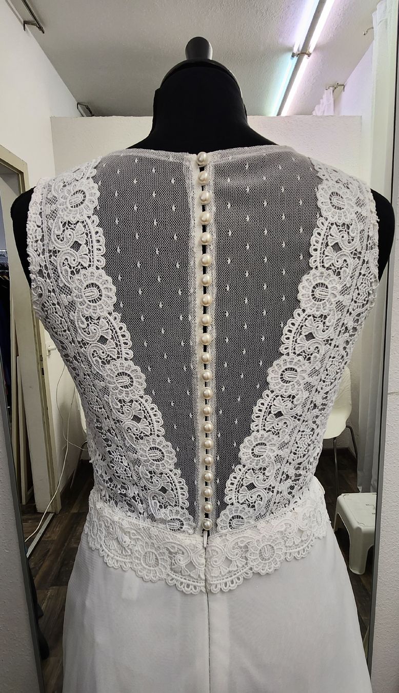 Vestiti: Brautkleid Ivory – Nuovo (secondo la descrizione) da Uster venduto da VMT. 3