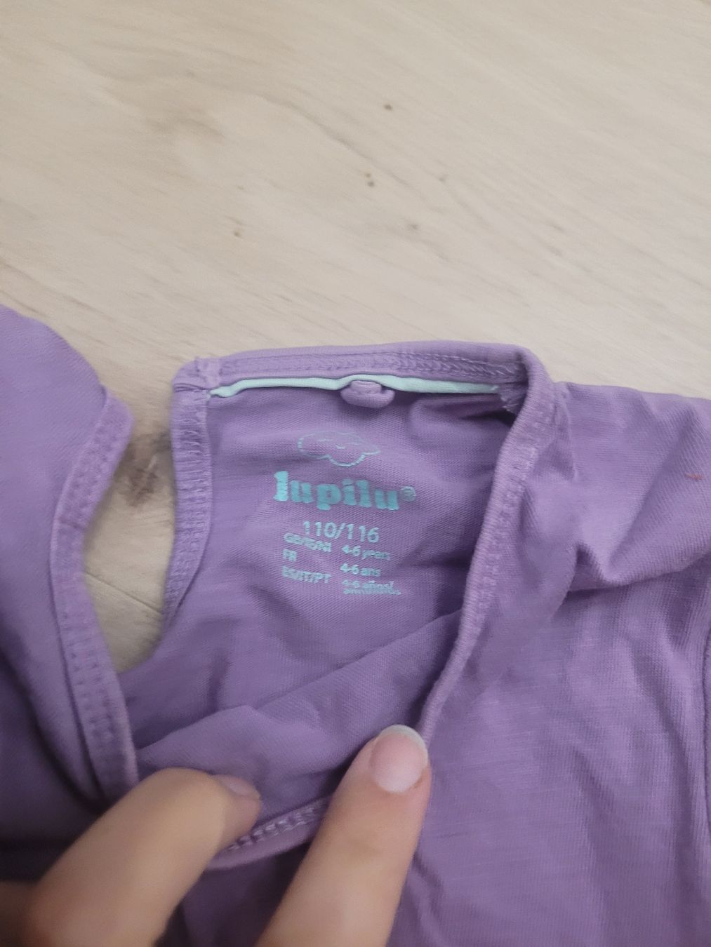 Blusen, T-Shirts & Tops: T-Shirt Gr. 110/116 – Gebraucht aus Lupsingen von sta_wgg5 1