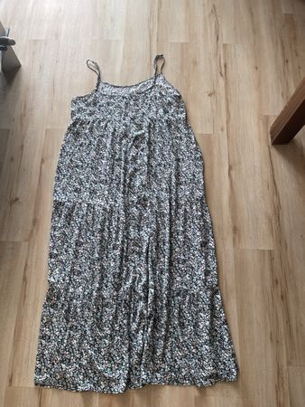 Robe longue femme L à fleurs très bon état neuf