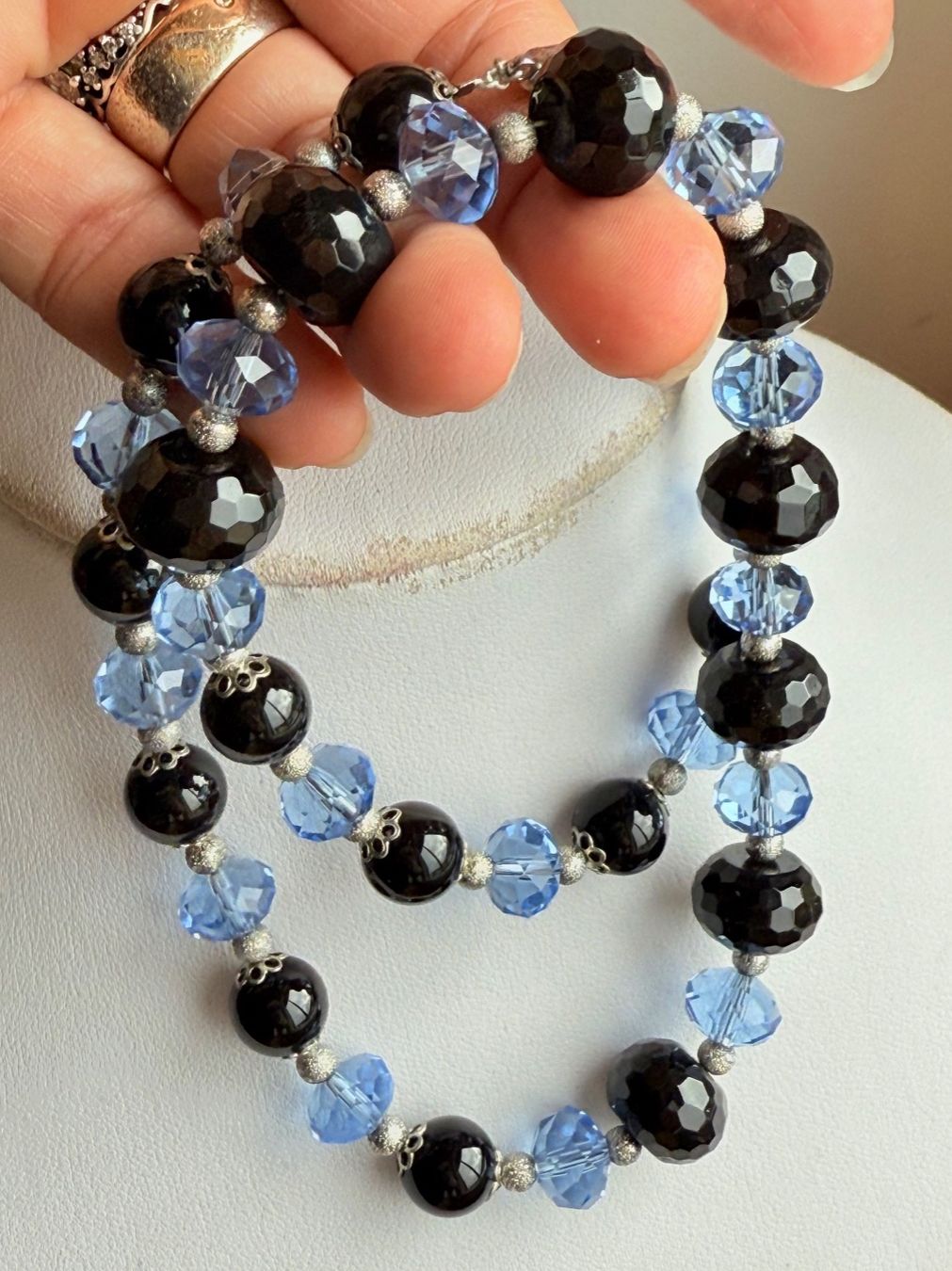 Onyx Catenine: Onyx Stein & blaue Glasperlen - neu! – Nuovo (secondo la descrizione) da Basel venduto da Chili007 9