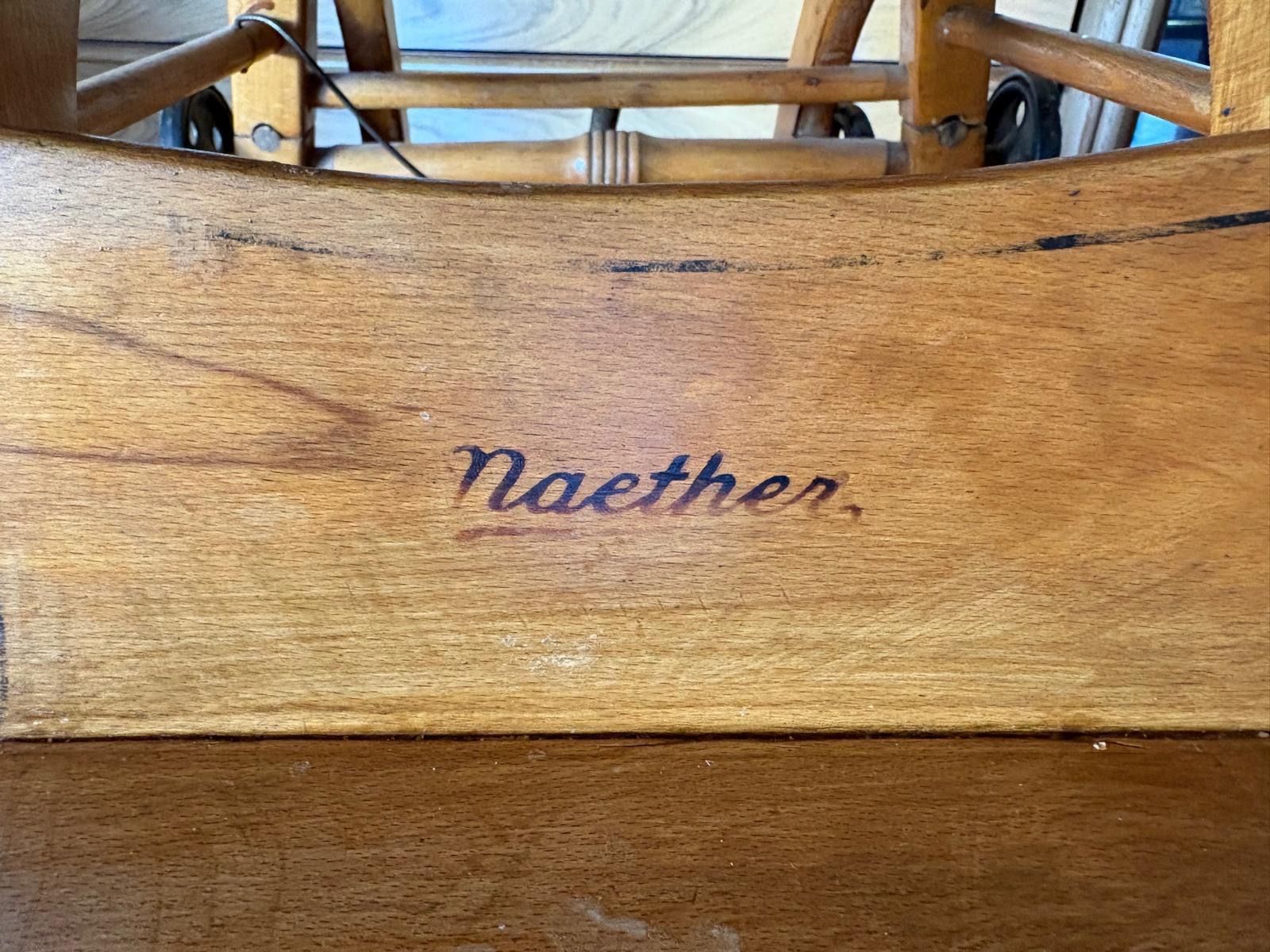 Seggioloni: Vintage Kinderstuhl aus Holz – Usato da Zürich venduto da blancachristina 4