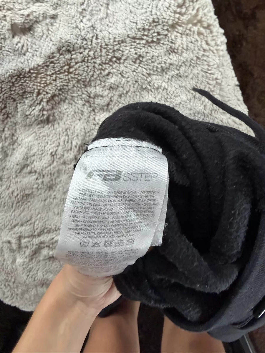 Lotti di vestiti: 3 Paar Jogginghosen – Usato da Freienbach venduto da dan_9rjy 7