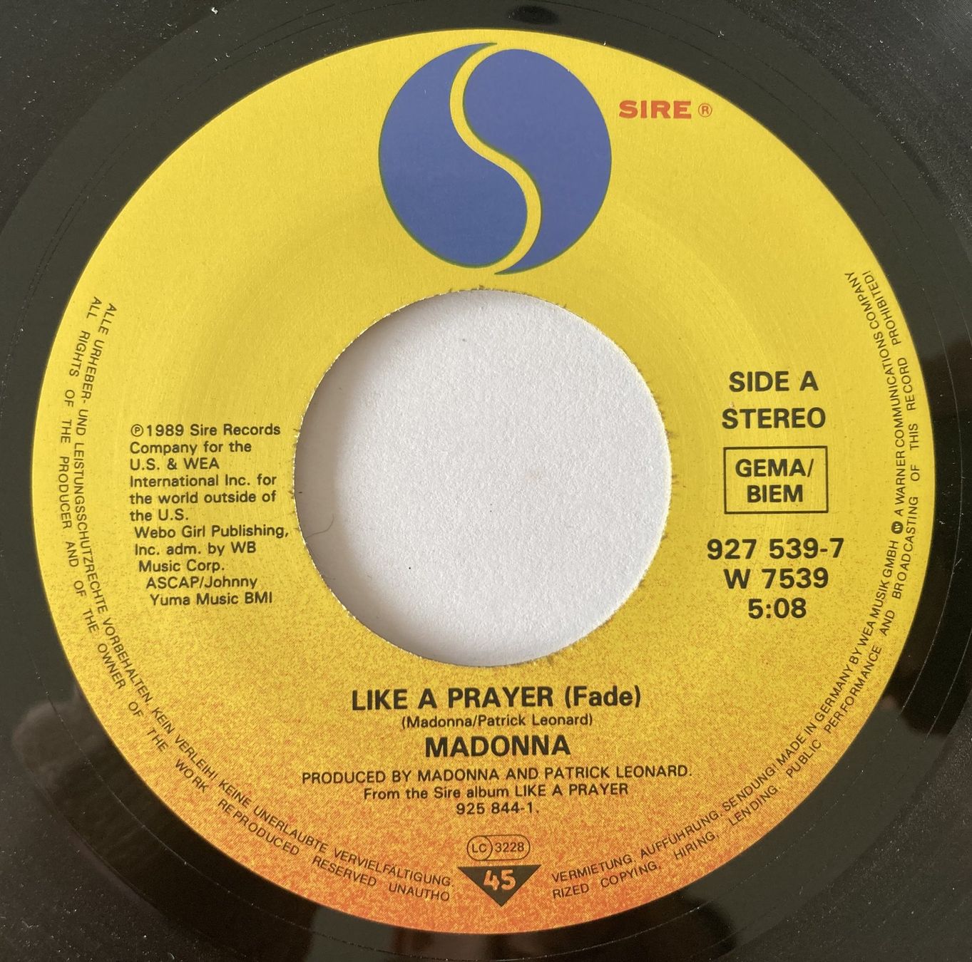Schallplatten: ADONNA - LIKE A PRAYER – Gebraucht aus Bottens von hotter-than-hell 2