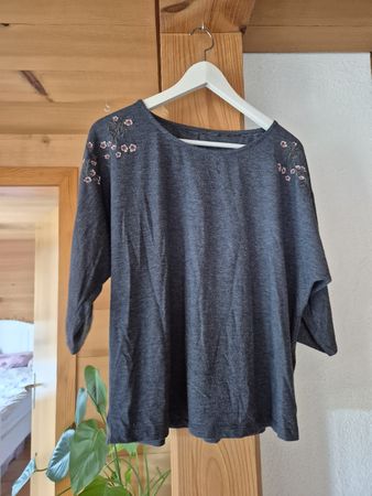 Kleiderpaket 6 Oberteile S/M/L