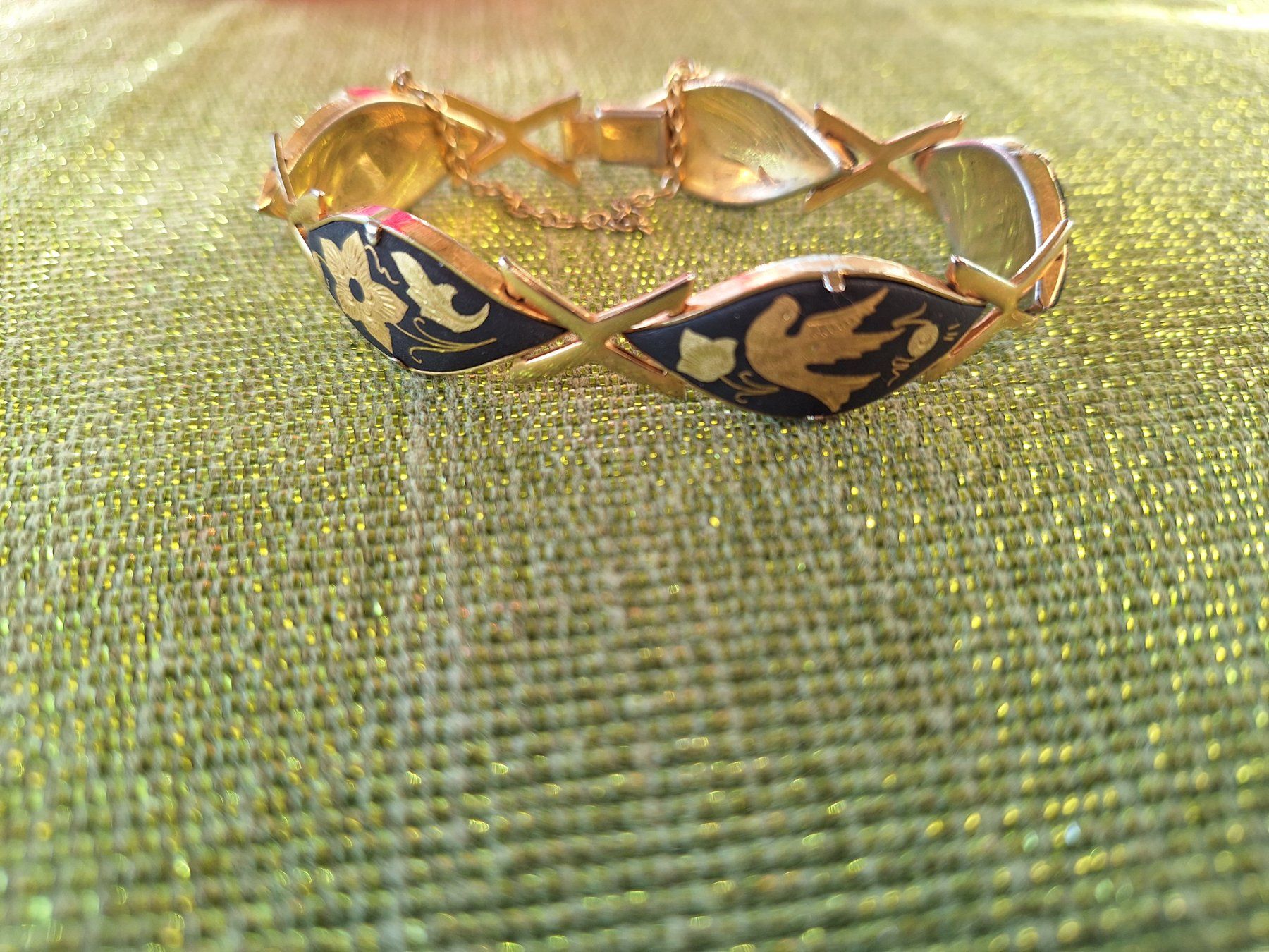 Bracciali & Braccialetti: Bracelet vintage – Usato da St-Triphon venduto da Jldr0 2