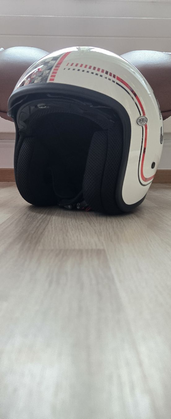 Caschi & visiere: casque premier taille 55-56 – Usato da La Chaux-de-Fonds venduto da tuoro25 7