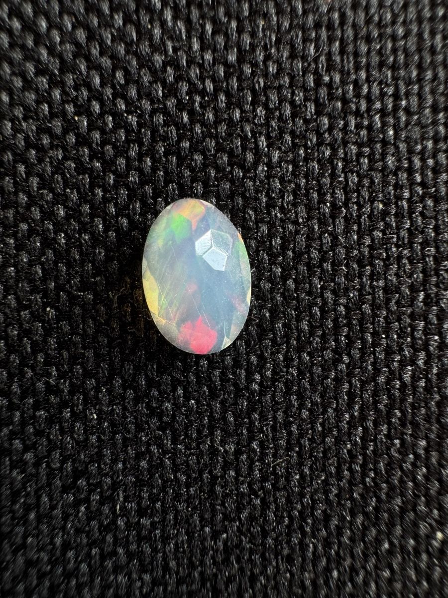 Pietre preziose: Äthiopischer Opal 0.75ct – Nuovo e nell'imballaggio originale da Wängi venduto da Horus90 4
