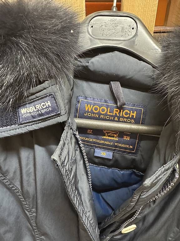 Manteaux: Woolrich Parka gr. XS Original – D'occasion à Wallisellen par van_7rhj 2