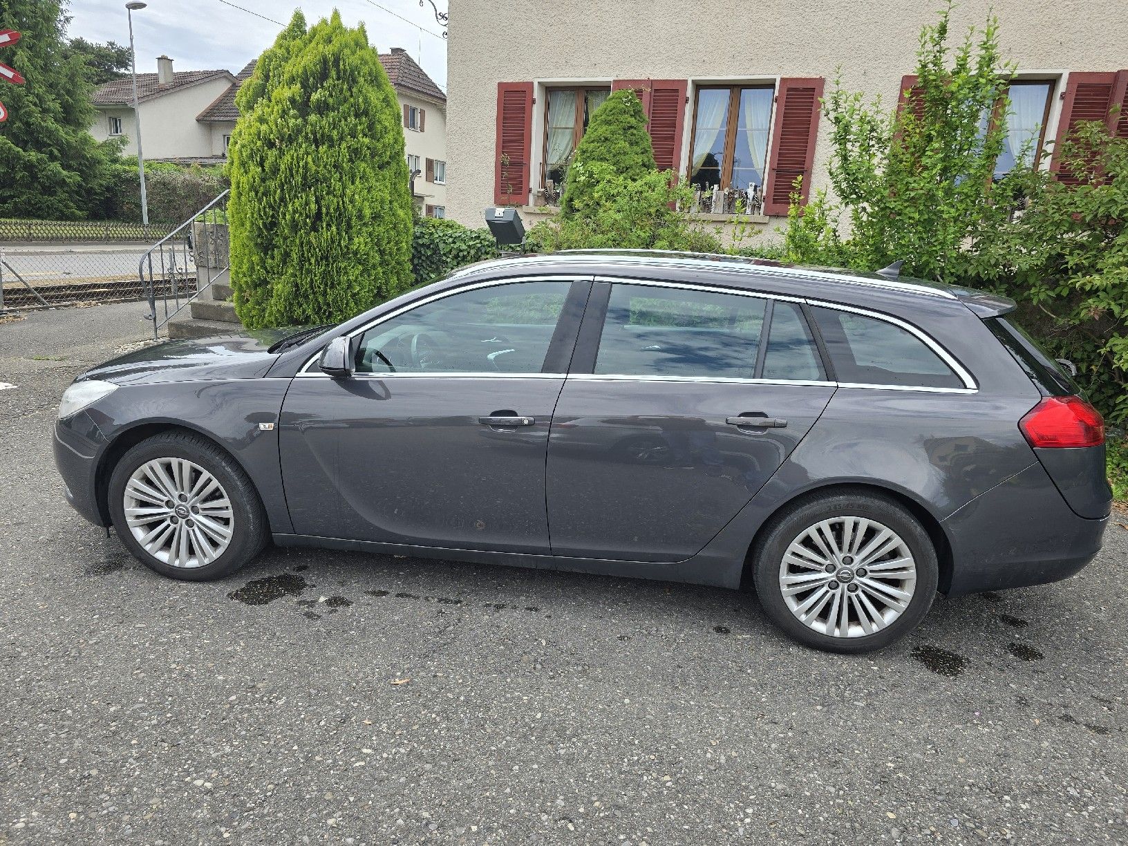 Opel Automobili: Opel insignia 2.0 cdti Mfk 25.06.2026 – Usato da Biel/Bienne venduto da meh_ycg5 2