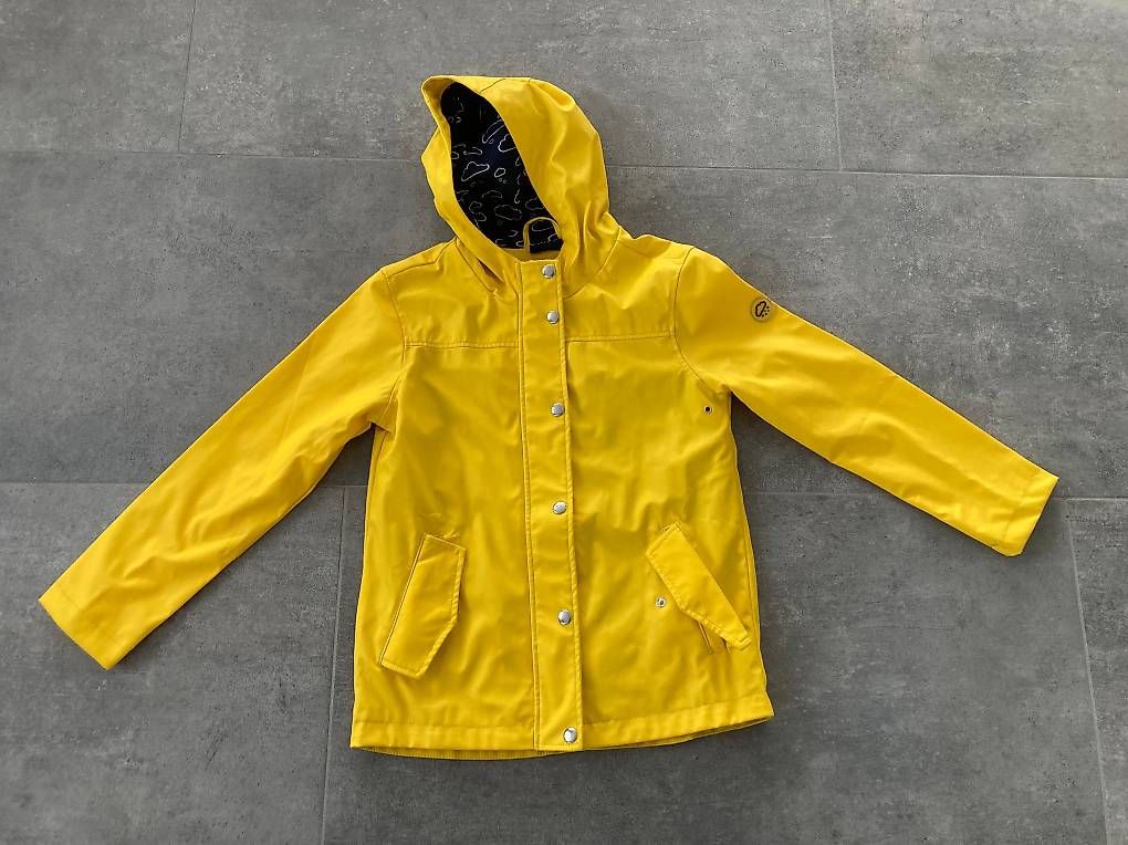 Jacken & Mäntel: Hübsche Regenjacke (neuwertig) – Neu (gemäss Beschreibung) aus Hettlingen von rselchi