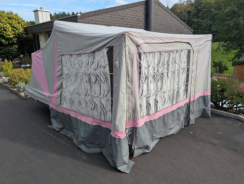 Remorques: Camp-let 400 GT – D'occasion à Biel/Bienne par viva.caravane 9