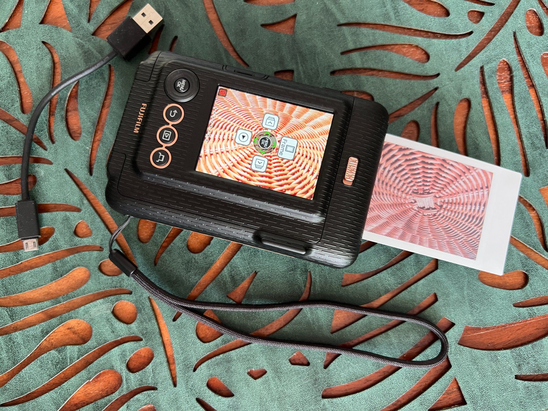 Fujifilm Fotocamera: Fujifilm Instax Mini LiPlay mit USB Ladekabel – Usato da Wallisellen venduto da Val1990 8